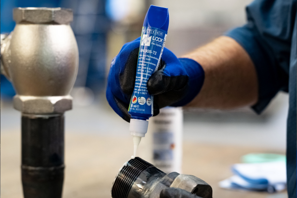 glue, sealant, caulking, pipe, handheld