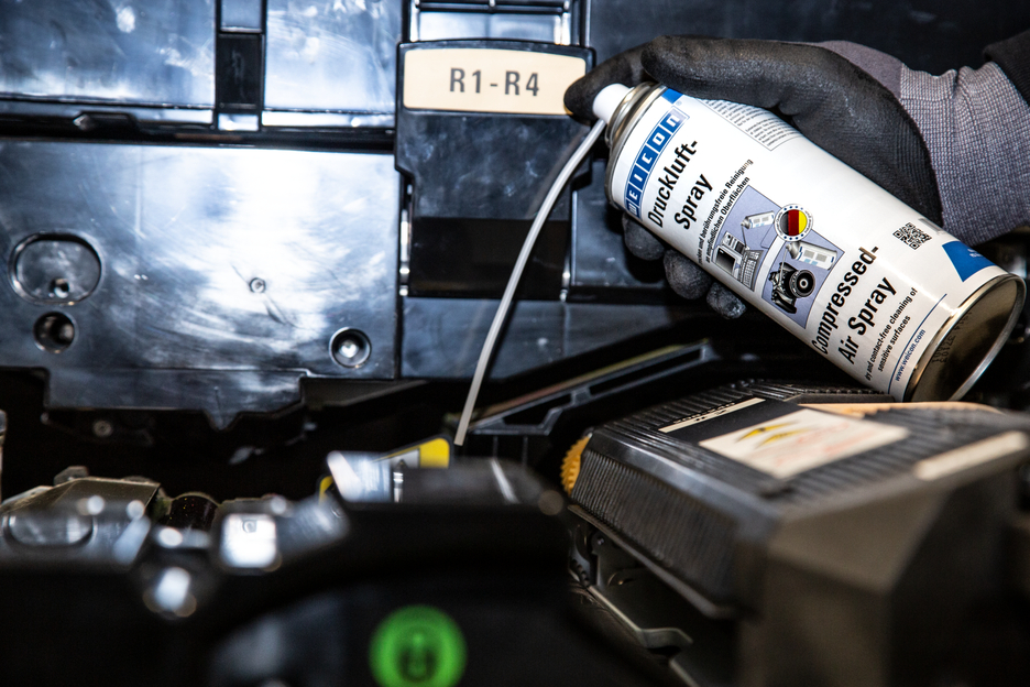 Compressed-Air Spray | do czyszczenia bezdotykowego