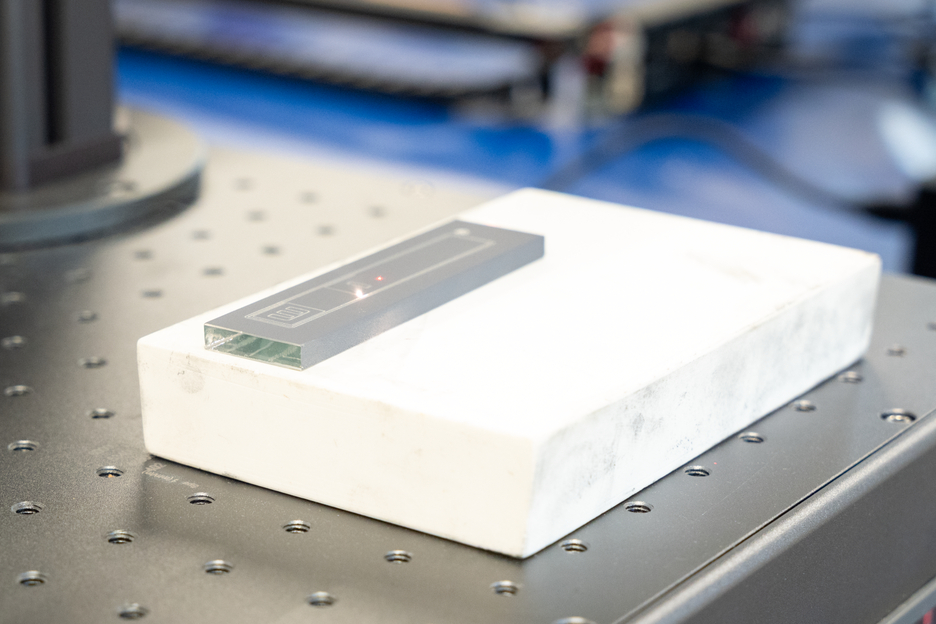 WEICON Laser Marking Spray | Spray specjalistyczny do wzmocnienia kontrastu grawerunków laserowych