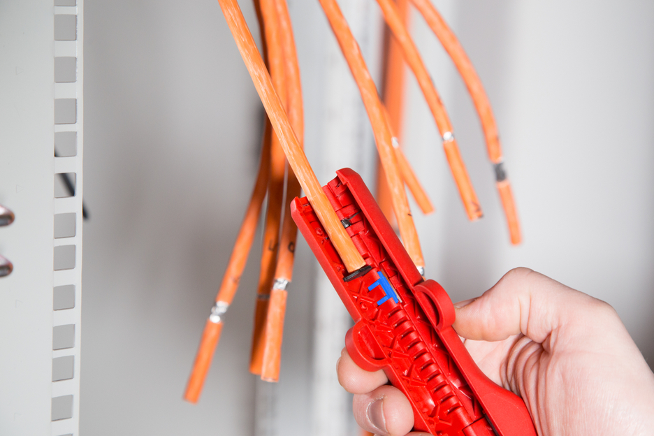 Cat Cable-Stripper Nr 10 | for stripping data and network cables I working range 4,5 - 10,0 mm Ø