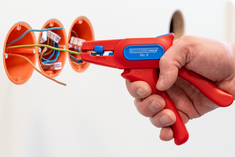 Szczypce Nr 6 | for live working up to 1.000 volts I working range 0,2 - 6,0 mm²