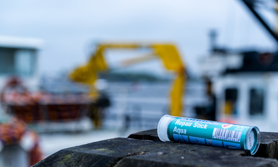 Repair Stick Aqua | Szpachlówka naprawcza do zastosowań podwodnych