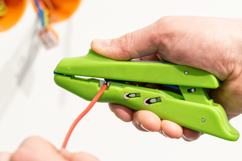 Duo-Crimp No. 300 Green Line