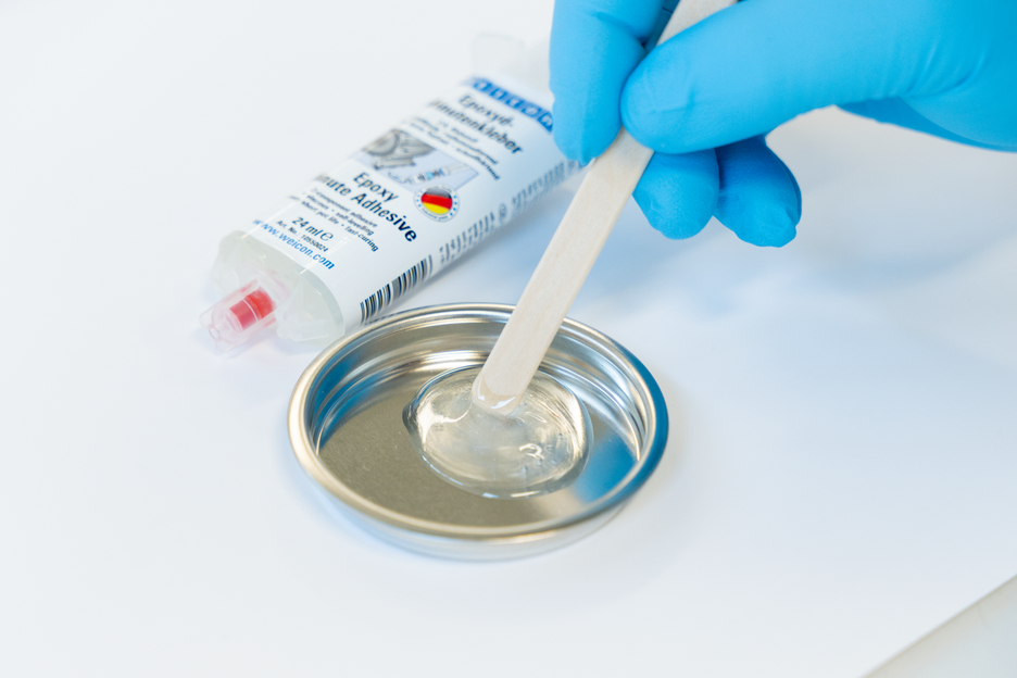 Epoxy Minute Adhesive | Uniwersalny, odporny na wysokie temperatury klej epoksydowy
