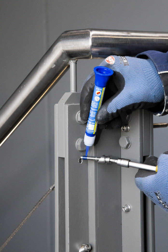 WEICONLOCK® AN 302-43 zabespieczenie śrub | średnia wytrzymałość, wysoka lepkość, dopuszczony do kontaktu z wodą pitną