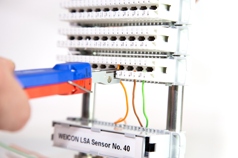 LSA Sensor Nr 40 | LSA punch-down tool incl. a sensor for tracing the wire end position