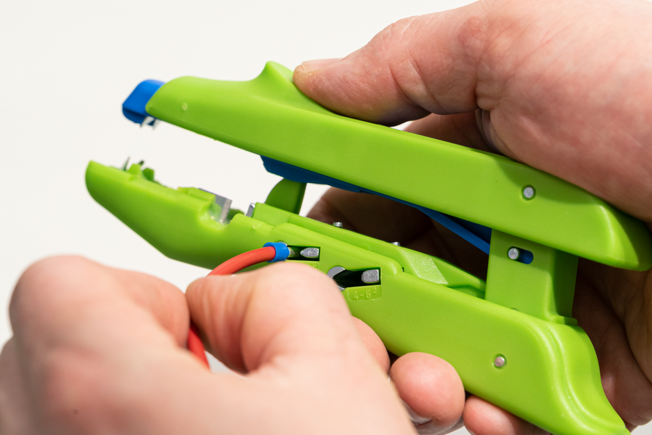 Duo-Crimp No. 300 Green Line