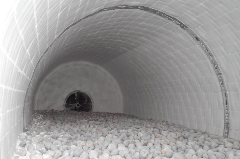 Biały młyn od wewnątrz