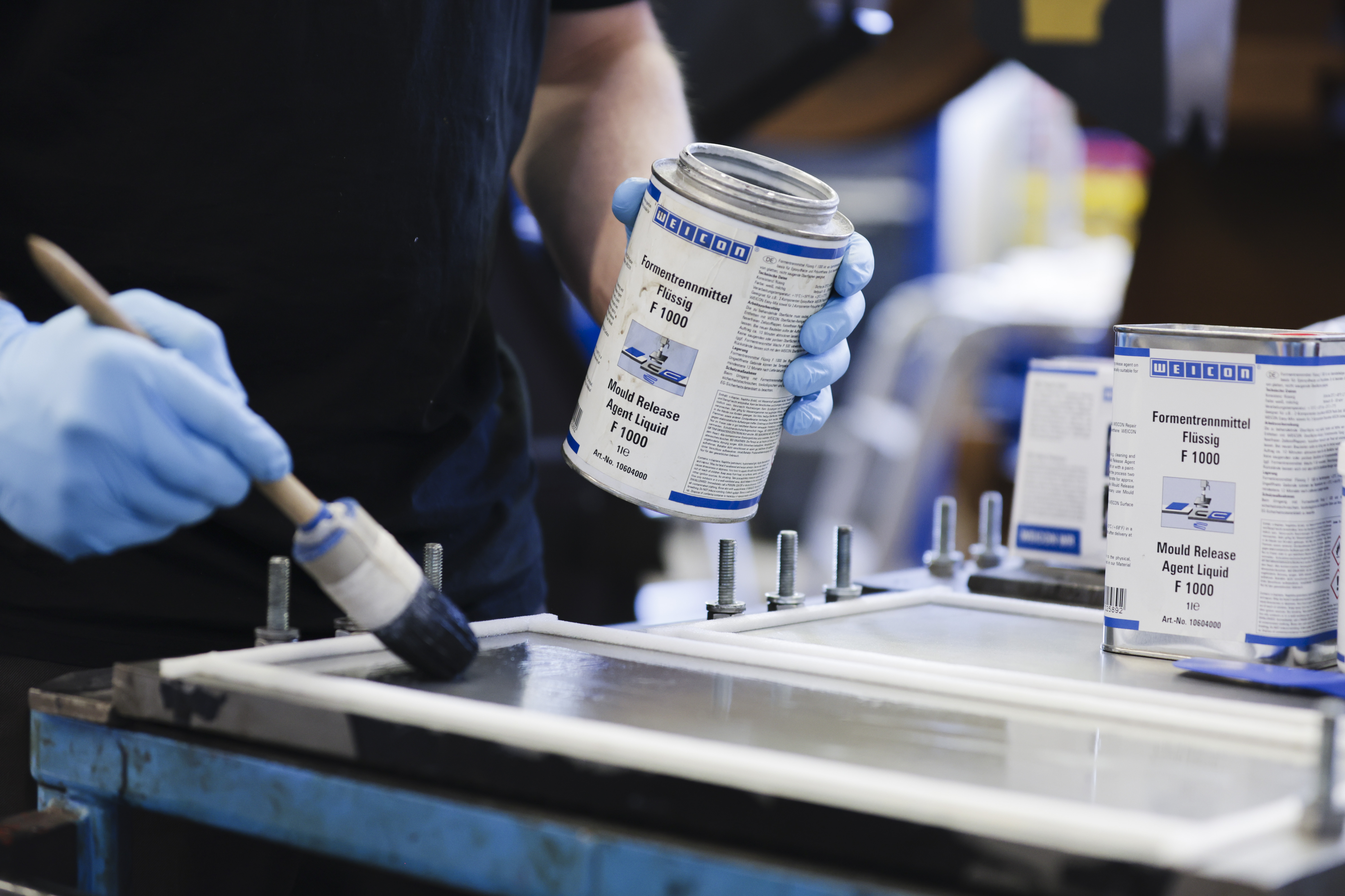 Liquid F 1000 | for smooth surfaces