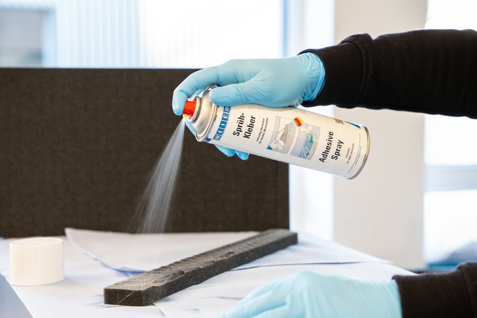 Adhesive Spray | Klej kontaktowy w sprayu, idealny do kartonu i papieru